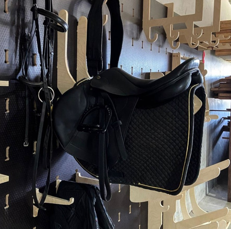 Wallock Chio Saddle Storage Rack